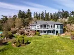 NORTHWEST CONTEMPORARY RETREAT