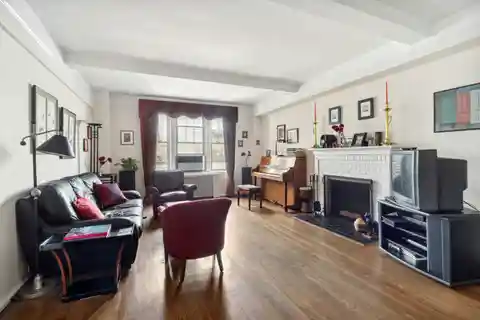 Oversized Corner One Bedroom in a Pre-war Doorman Building