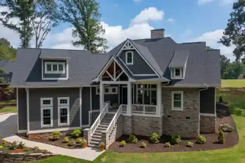 Exquisite Golf Course Estate