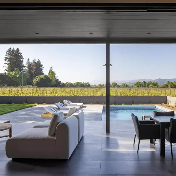 DISTINCTIVE RUTHERFORD PROPERTY