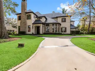 Sophisticated River Oaks Estate with Ev Hookup