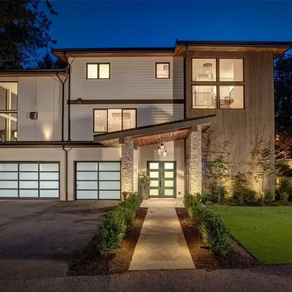 ELEVATED NORTHWEST LIVING