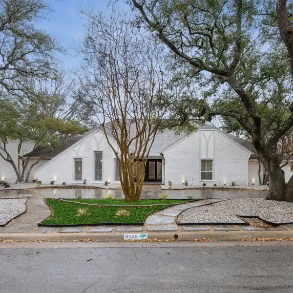 RECENTLY RENOVATED MASTERPIECE