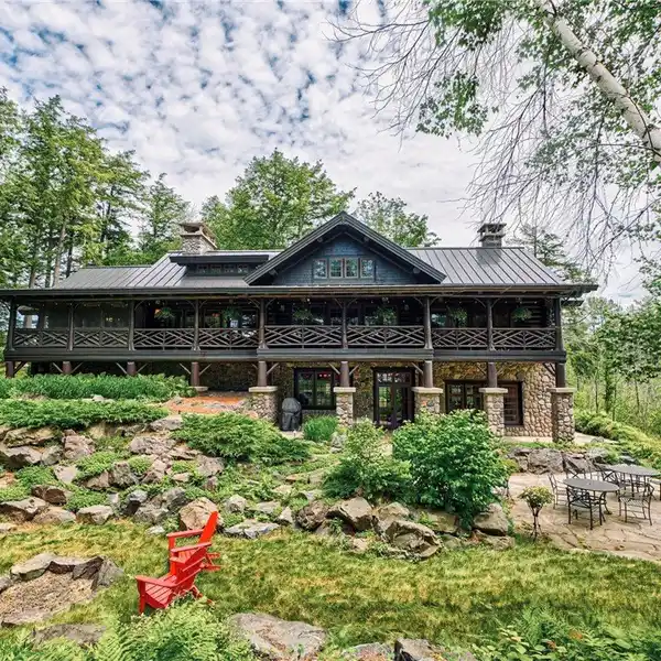 HISTORIC GREAT CAMP-INSPIRED ESTATE IN NW WISCONSIN