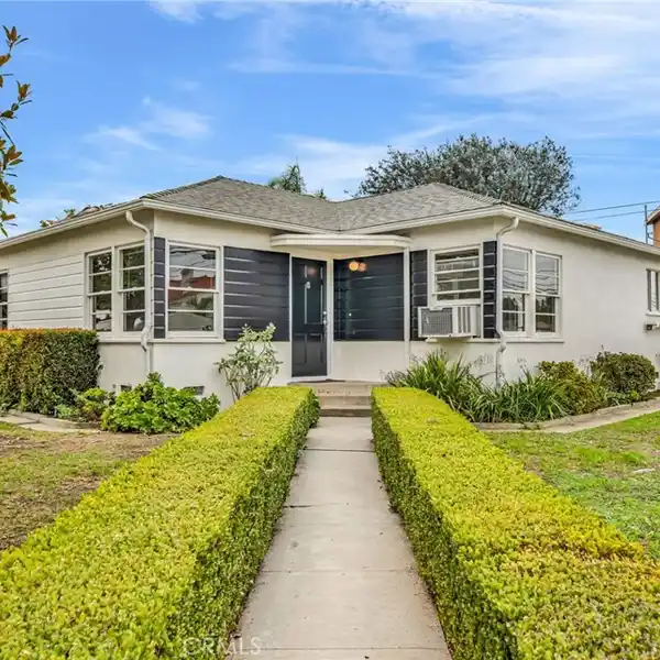 CHARMING WESTCHESTER HOME ON QUIET TREE-LINED STREET