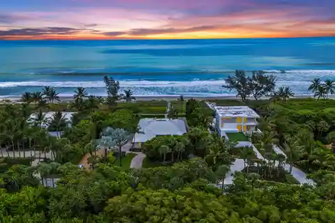 Exquisite Oceanfront Estate on Jupiter Island