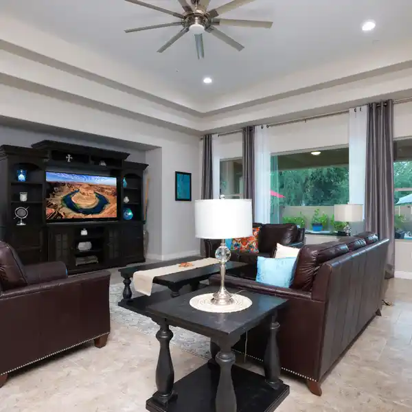 LUXURIOUS RESIDENCE IN GATED DESERT WILLOW RANCH