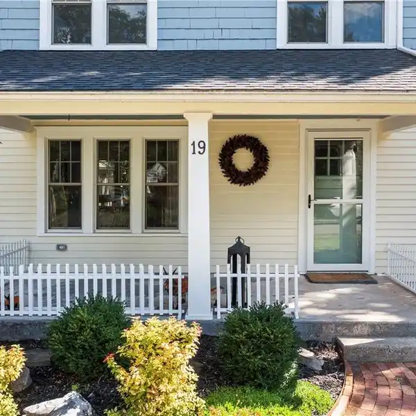 BEAUTIFULLY RENOVATED COLONIAL HOME