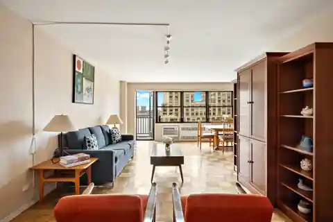 Exceptional Opportunity in Sought-after Lincoln Towers