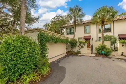 River Club Corner Unit