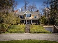 PICTURE PERFECT FAMILY CHARMER IN BRONXVILLE