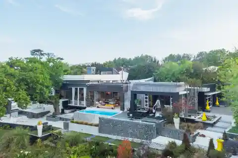 A Modern Masterpiece in Constantia