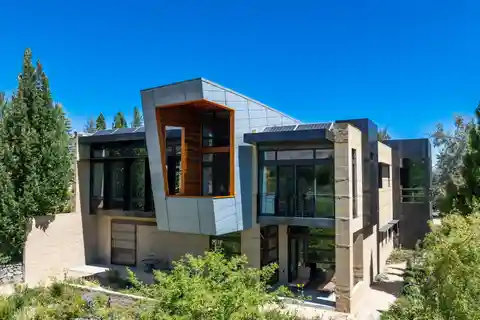 Architecturally Significant Stunner in Reno
