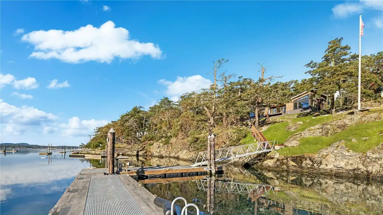 The Perfect Waterfront Retreat