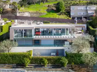 Modern Villa with Pool and Wellness Area