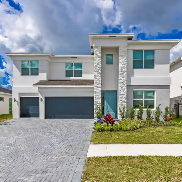 BEAUTIFUL NEW BUILD HOME