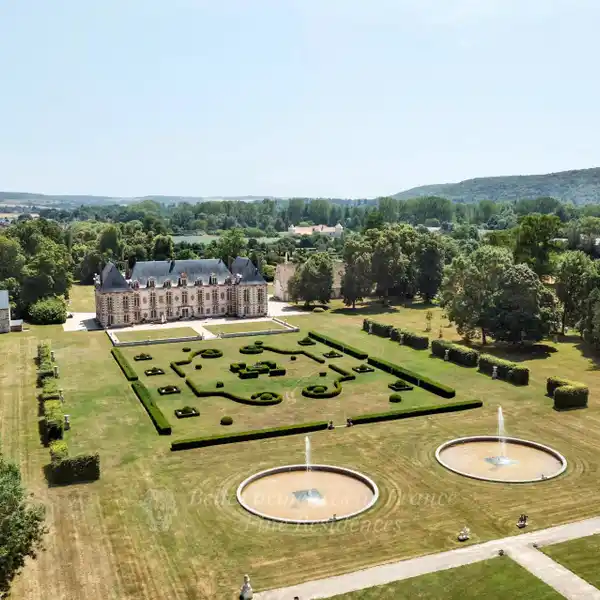 REMARKABLE HISTORIC CASTLE