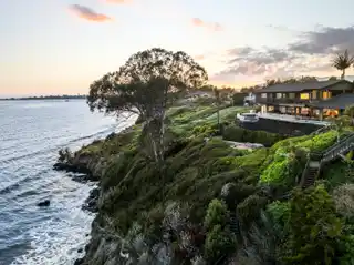 Iconic Mid-Century Home Above the Pacific