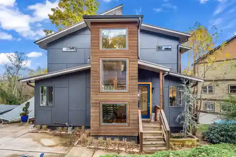 Incredible Modern Home with Peaceful Living