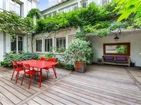 SPACIOUS AND PEACEFUL PROPERTY METICULOUSLY RENOVATED THROUGHOUT
