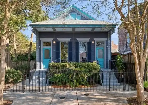 RENOVATED HISTORIC NEW ORLEANS HOME WITH POOL