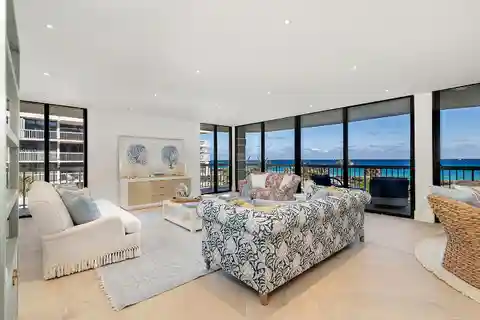 Newly Renovated Oceanfront Apartment