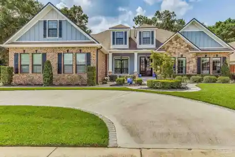 Extraordinary Home in a High-demand Neighborhood