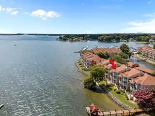 Beautifully Furnished Waterfront Condo