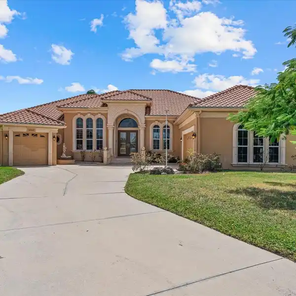 CUSTOM-BUILT HOME IN CYPRESS CREEK ESTATES