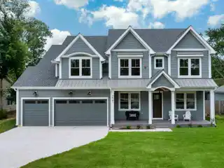 Spectacular Brand New Construction