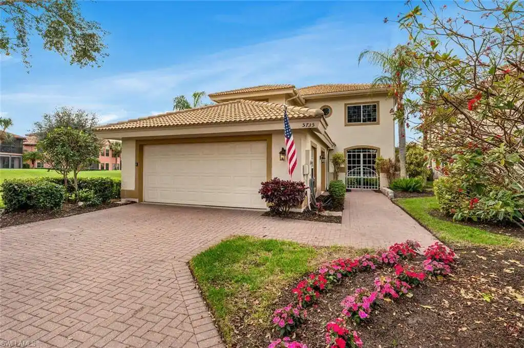 Impressive Spacious Detached Villa Home