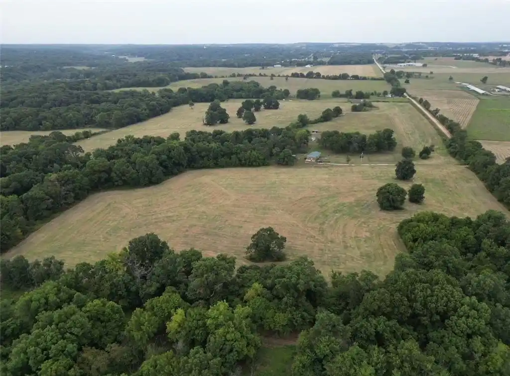 100 Pristine Acres