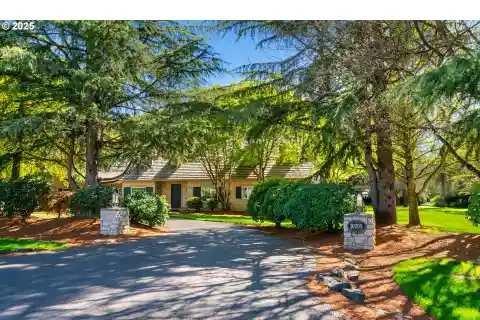 Country French Estate in Upscale Westminster Walk
