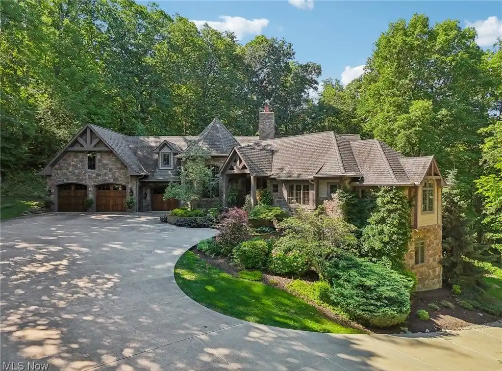 Spectacular 13-acre Wooded Property