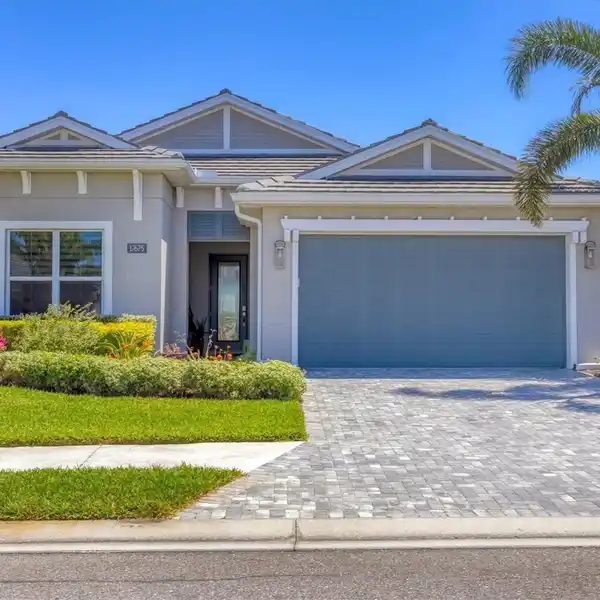 LOVELY HOME ON A QUIET INTERIOR LOT