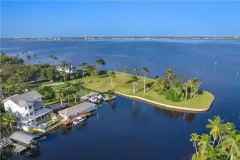 Ultimate Waterfront Retreat
