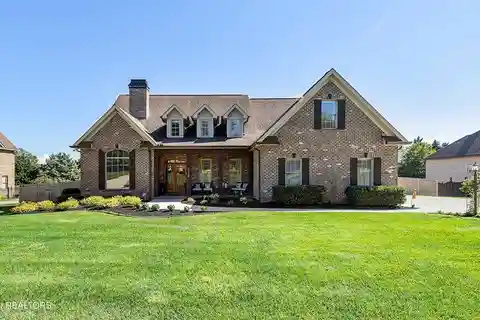 Refined Living in Copperstone at Choto