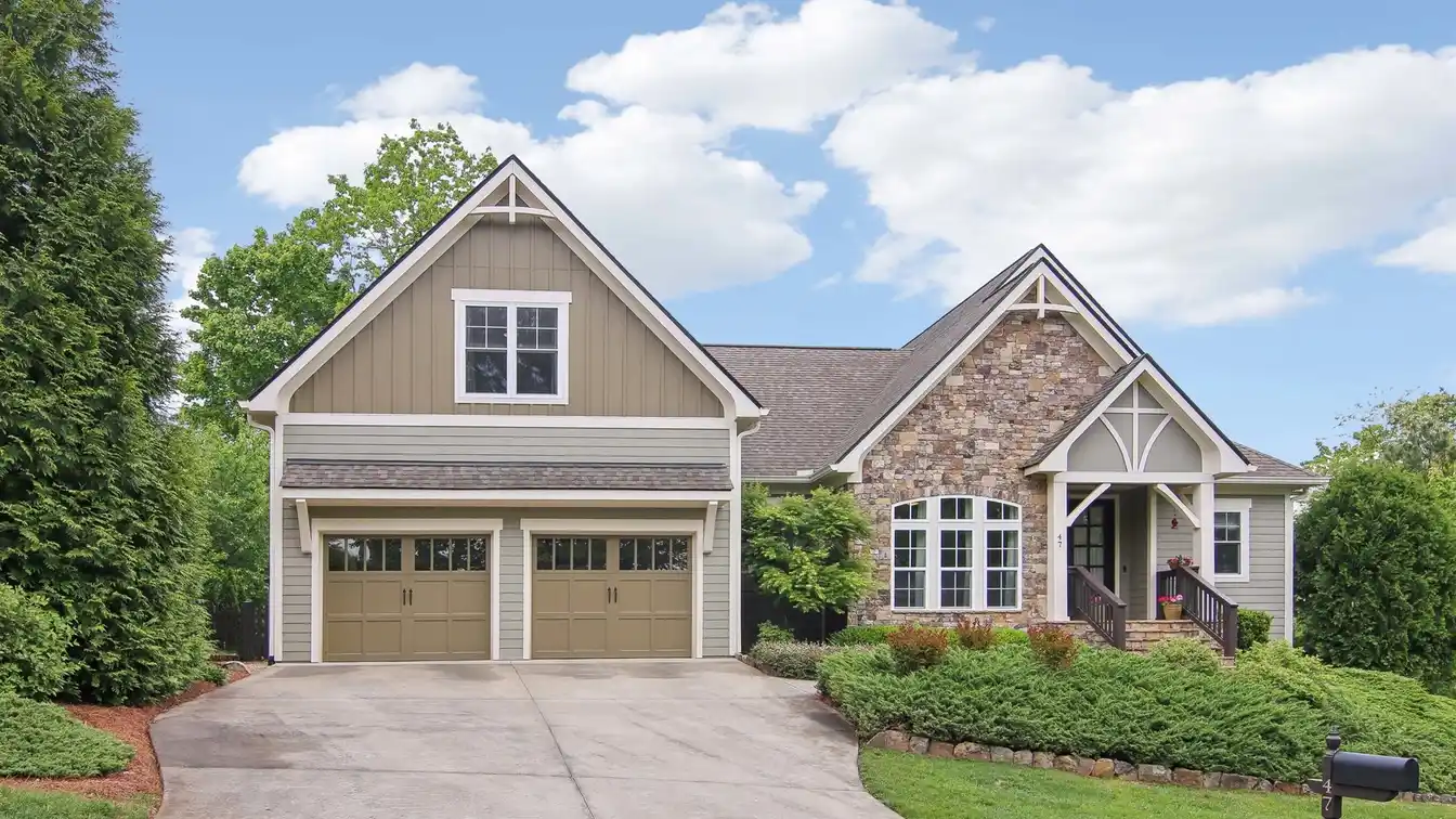Charming Arts & Crafts Home in Homestead at Mills River