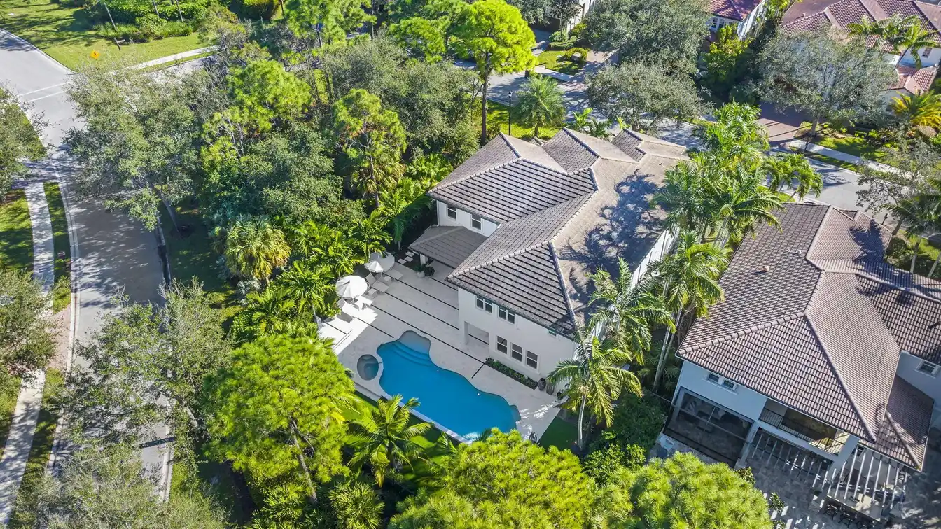 Extraordinary Residence in a Coveted Community