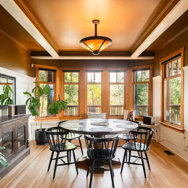 REVERED ACREAGE PROPERTY