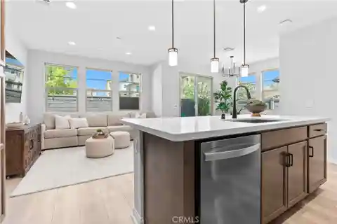 Upgraded Juniper Home with Private Open-Sky Views