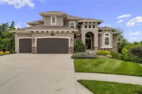 Immaculate Home on a Private Cul-de-sac