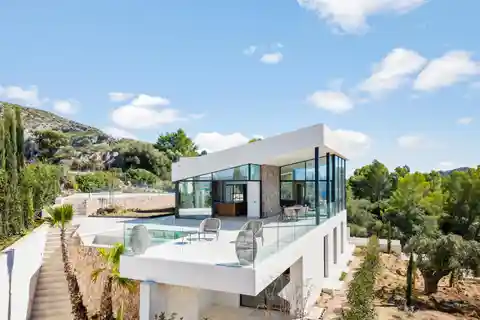 Fantastic Modern Villa with Panoramic Views