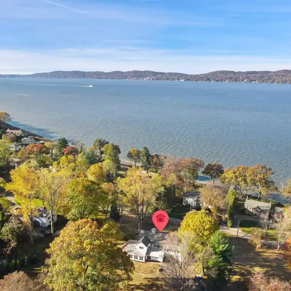 SERENE SANCTUARY OVERLOOKING THE MAJESTIC HUDSON