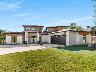 Exceptional Waterfront Living