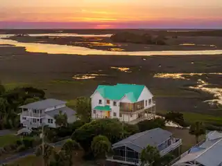 Light-filled Home with Incredible Views