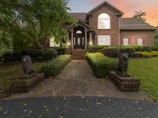 Space and Comfort on 10-Plus Scenic Acres