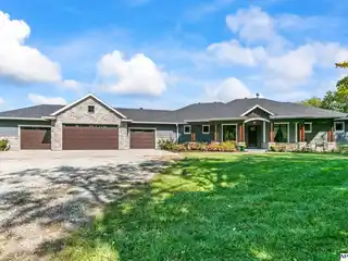 Exceptional Retreat on 4.47 Peaceful Acres