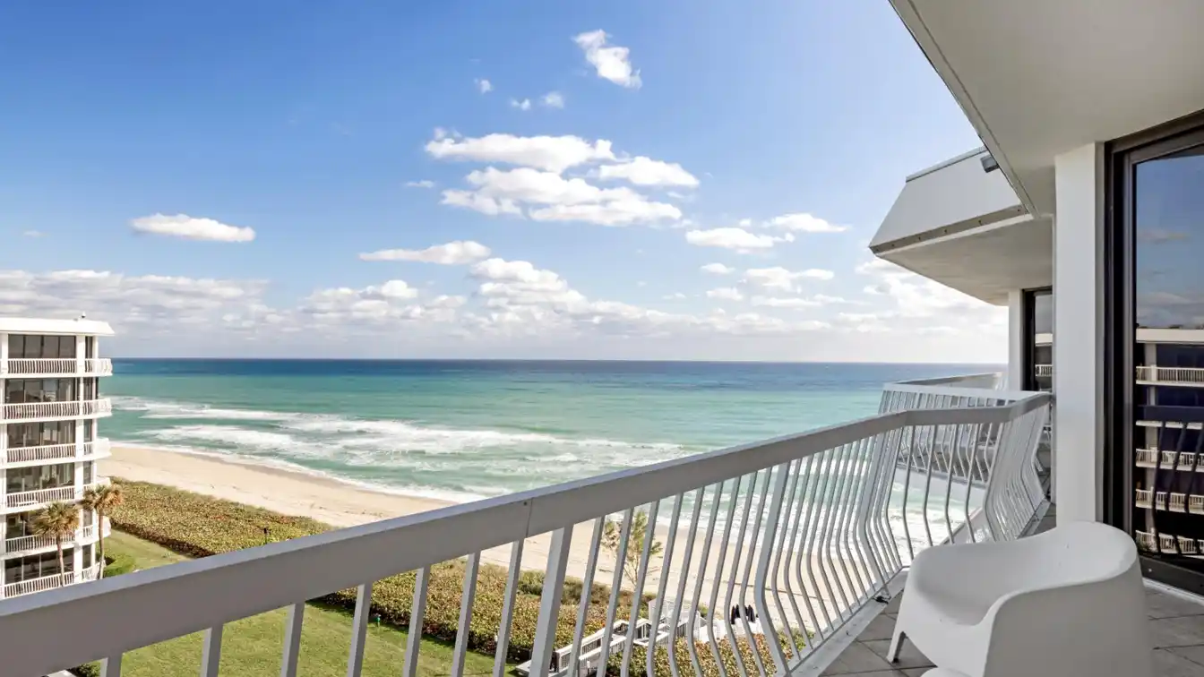 Stylish Renovated Apartment with Ocean and Intracoastal Views