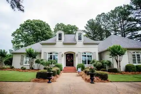 Exquisite Custom Home in Wellsgate
